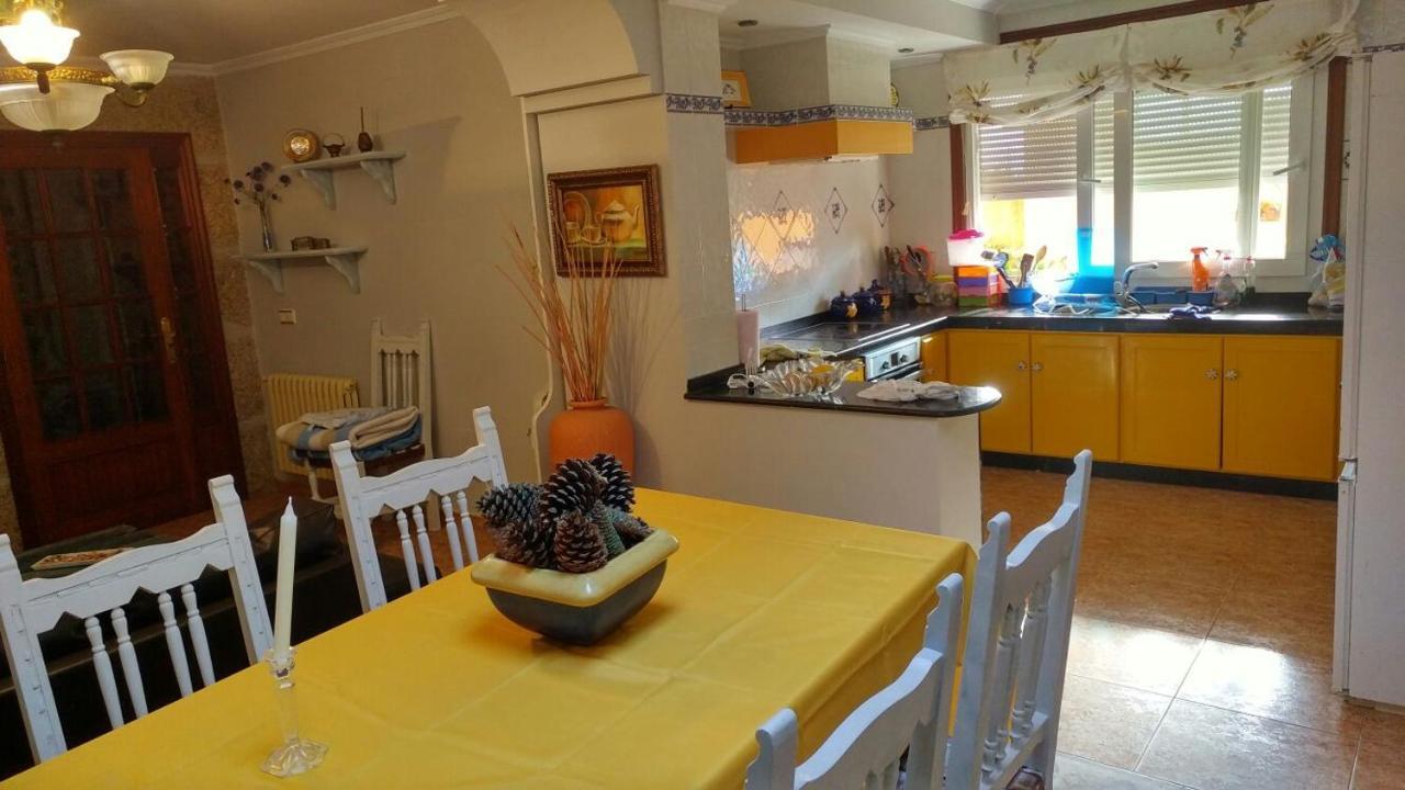 Apartamento Revolta Noalla  ภายนอก รูปภาพ
